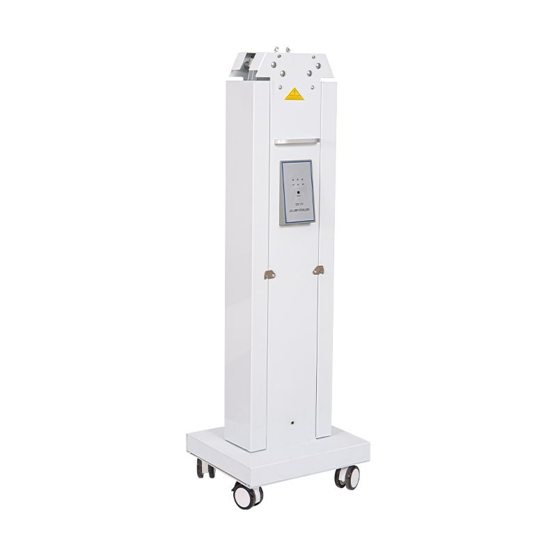 Carro esterilizador con lámpara UV de cuatro tubos Carro esterilizador con lámpara UV de cuatro tubos