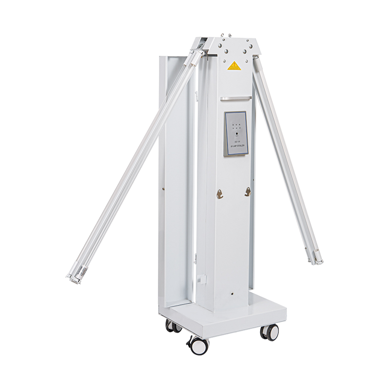 Carro esterilizador con lámpara UV de cuatro tubos Carro esterilizador con lámpara UV de cuatro tubos